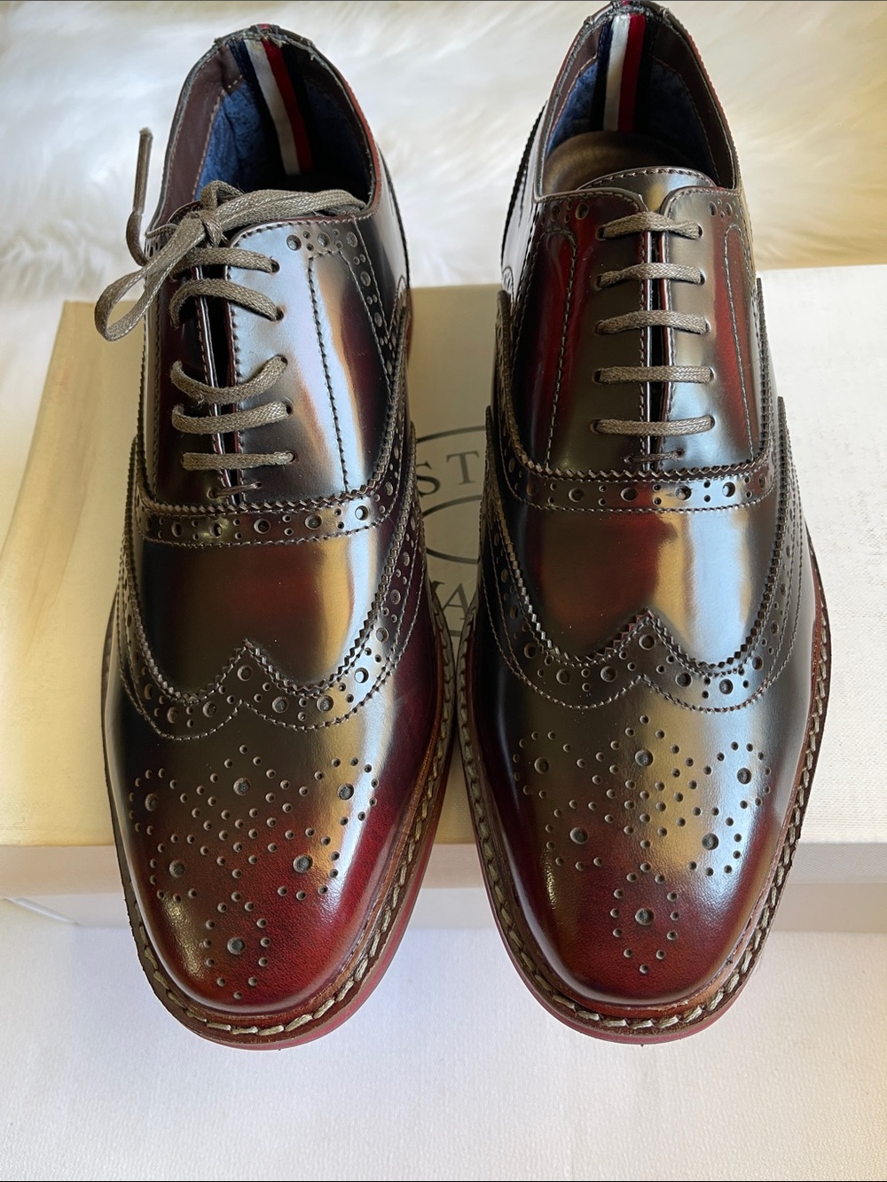 Steve Madden Mens Cingular Burgundy Shoes Size 9. New With box. - Picture 2 of 7